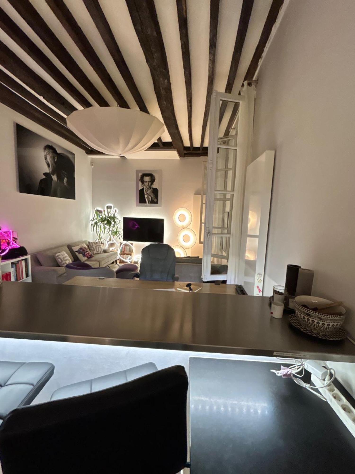 Apartment Superbe Et Inoubliable Le Marais